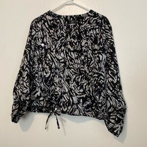 Lark Lane Womens Button Up Shirt rayon poly Shacket Jacket Roll Tab Sleeve